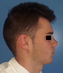 homme de profil